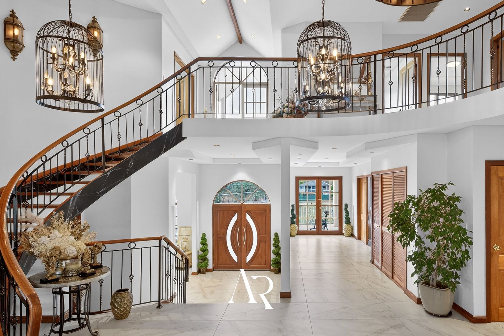 41 Caroline Crescent, Georges Hall, NSW 2198 - Image 3