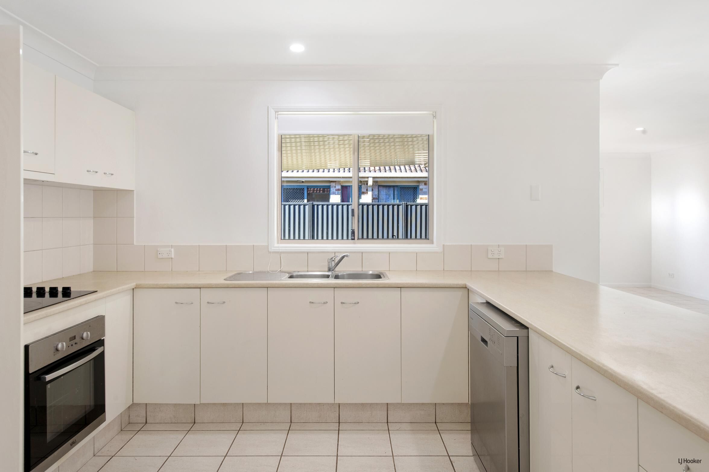 16 Chippendale Crescent, Currumbin Waters, QLD 4223 - Image 6