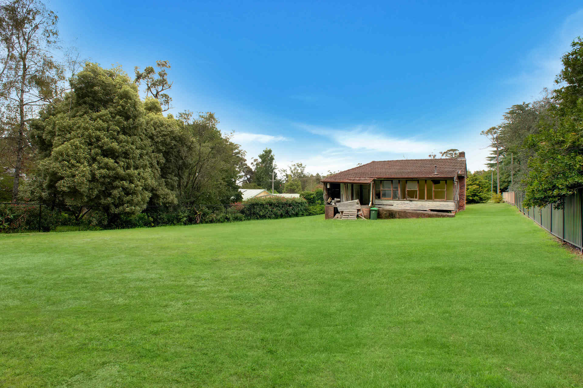 2-bedroom house at 6 De Quency Road, Bullaburra, Nsw, 2784, Blue Mountains, New South Wales