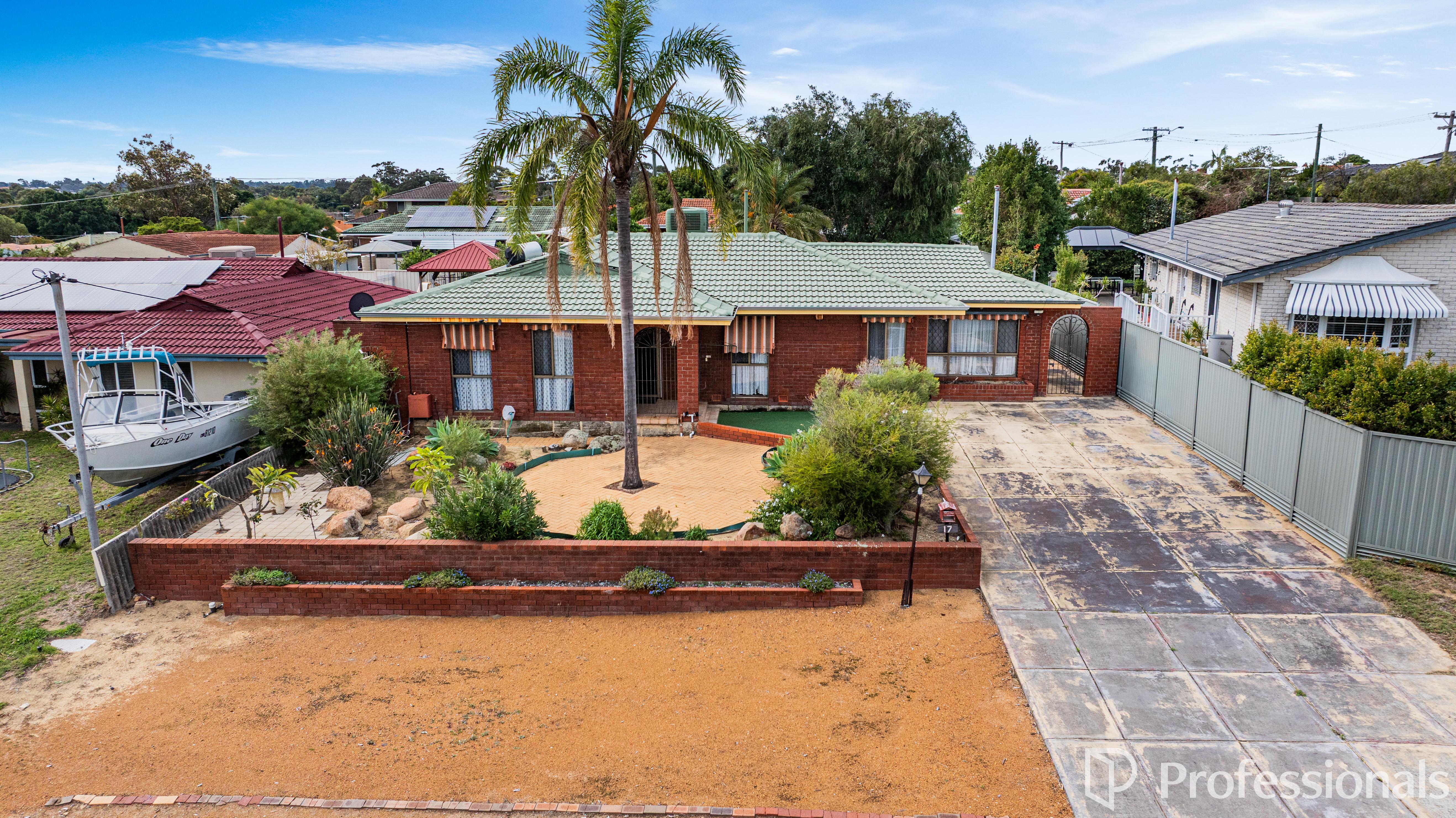 17 Nuytsia Place, Greenwood, WA 6024 - Image 1
