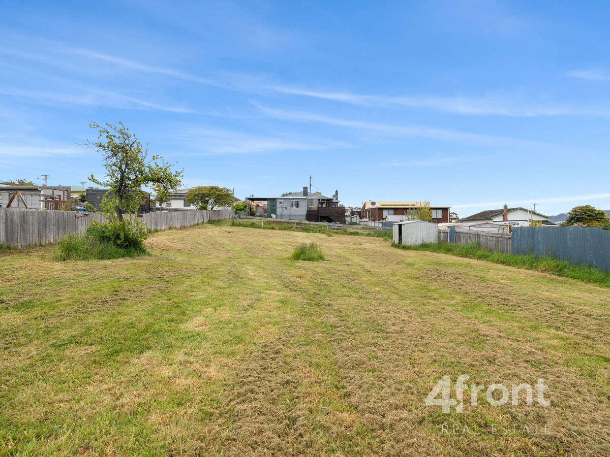 31 TORQUAY ROAD, East Devonport TAS 7310 - Image 1