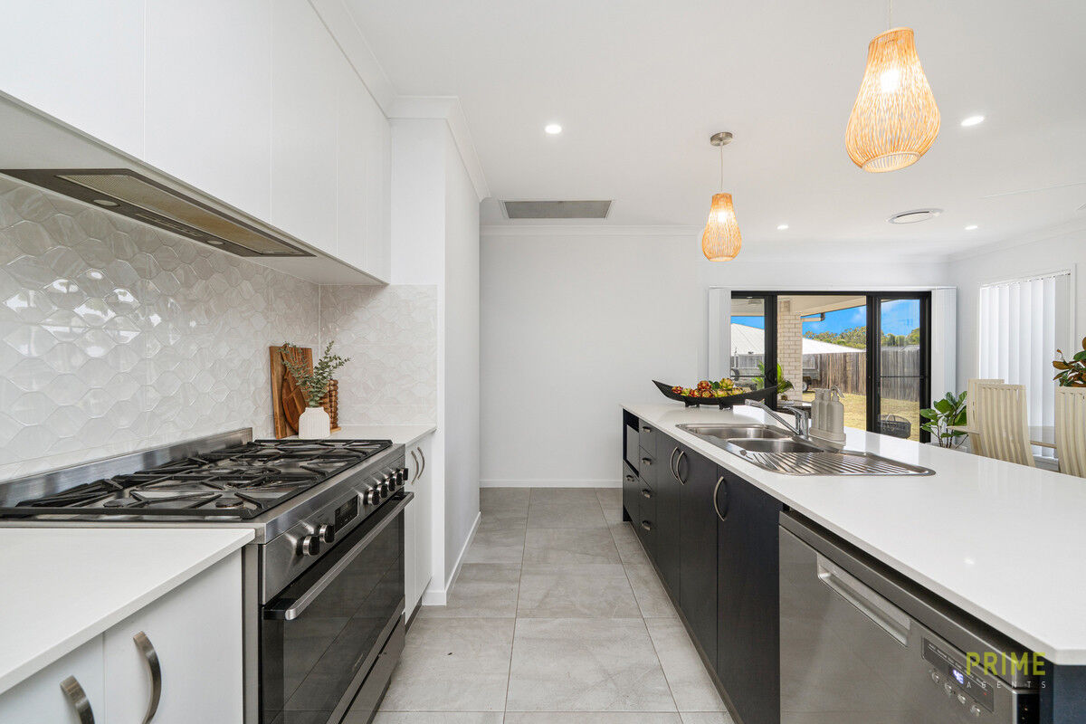 10 Coolamon Court, Urraween, Qld, 4655 - Image 6