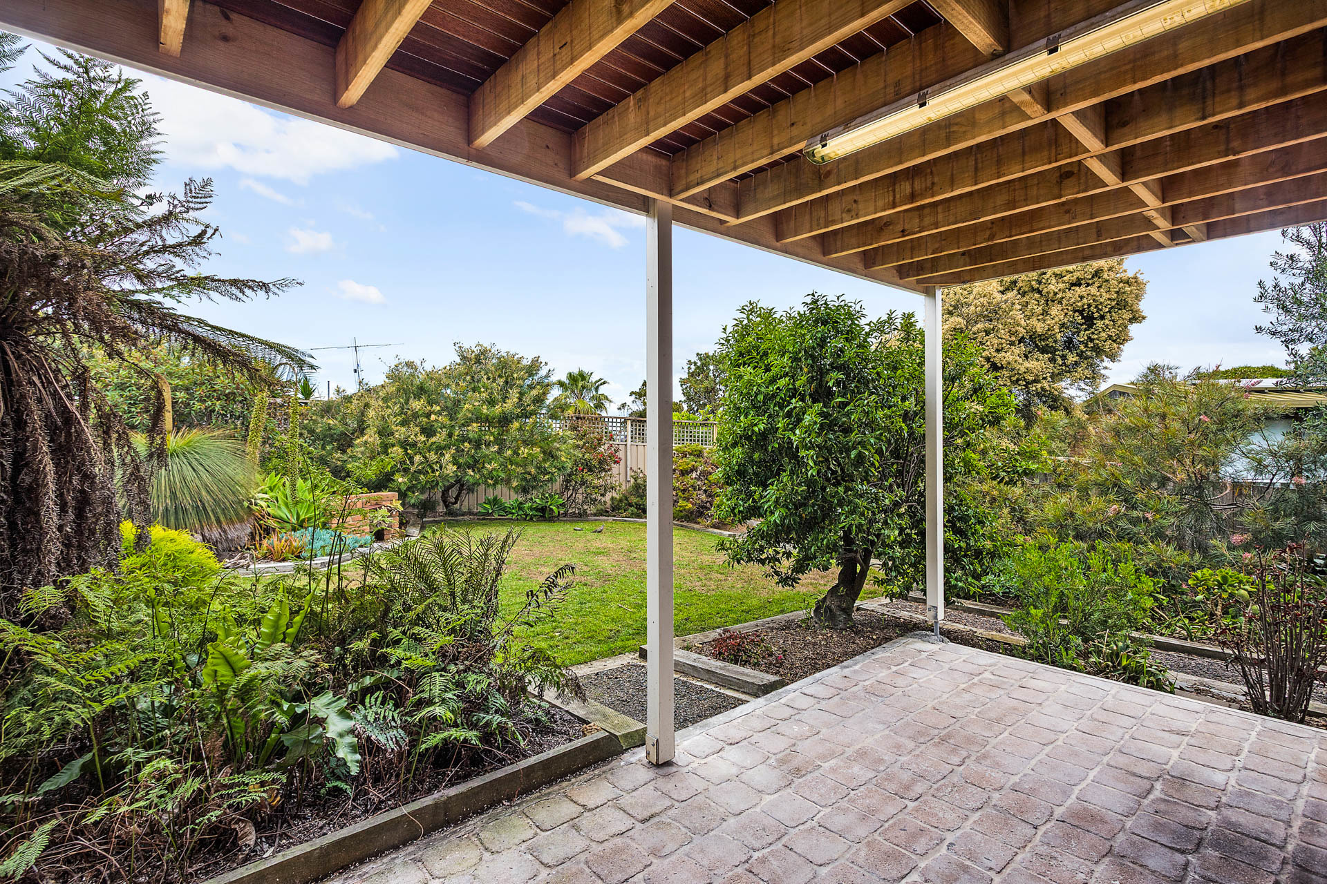 10 HAKEA PLACE, Tura Beach NSW 2548 - Image 1