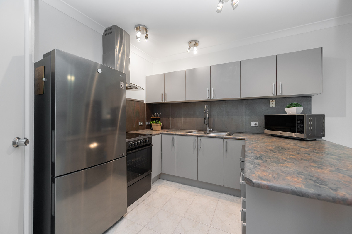 5/8 Tenth Avenue, Maylands, WA 6051 - Image 2