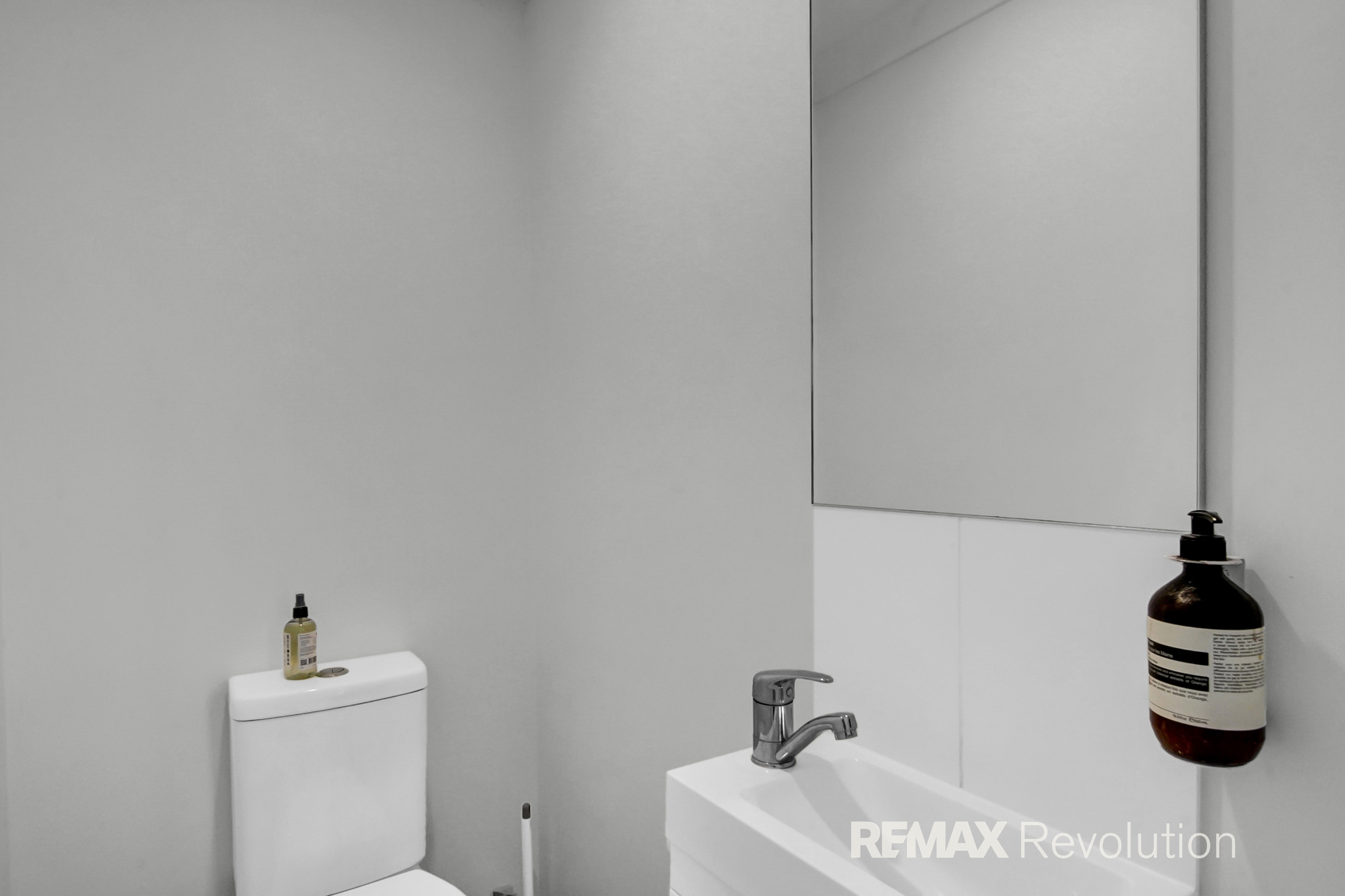 4-bedroom unit at UNIT 12 25-27 ARAFURA AVENUE, Loganholme QLD 4129, Logan, Queensland