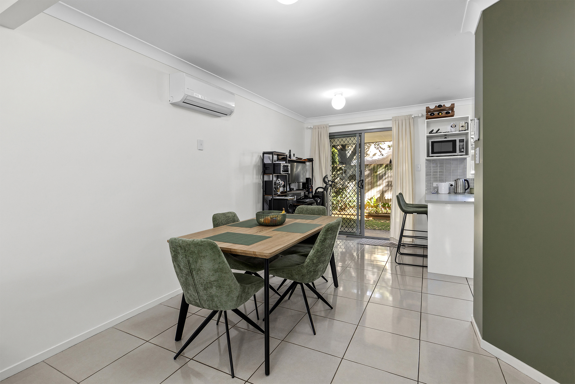 3-bedroom unit at 153 350 LEITCHS ROAD, BRENDALE QLD 4500, Moreton Bay, Queensland