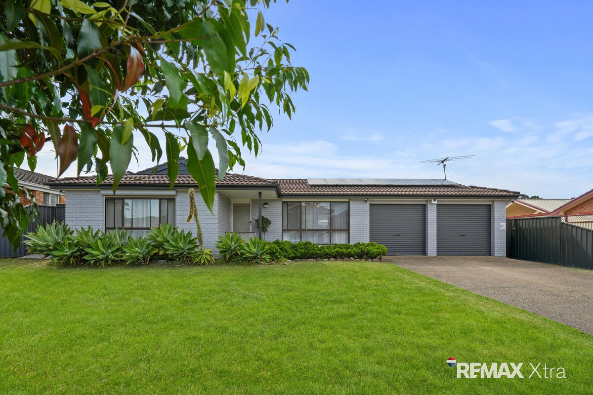15 CHILTON AVENUE, Oakhurst NSW 2761 - Image 1