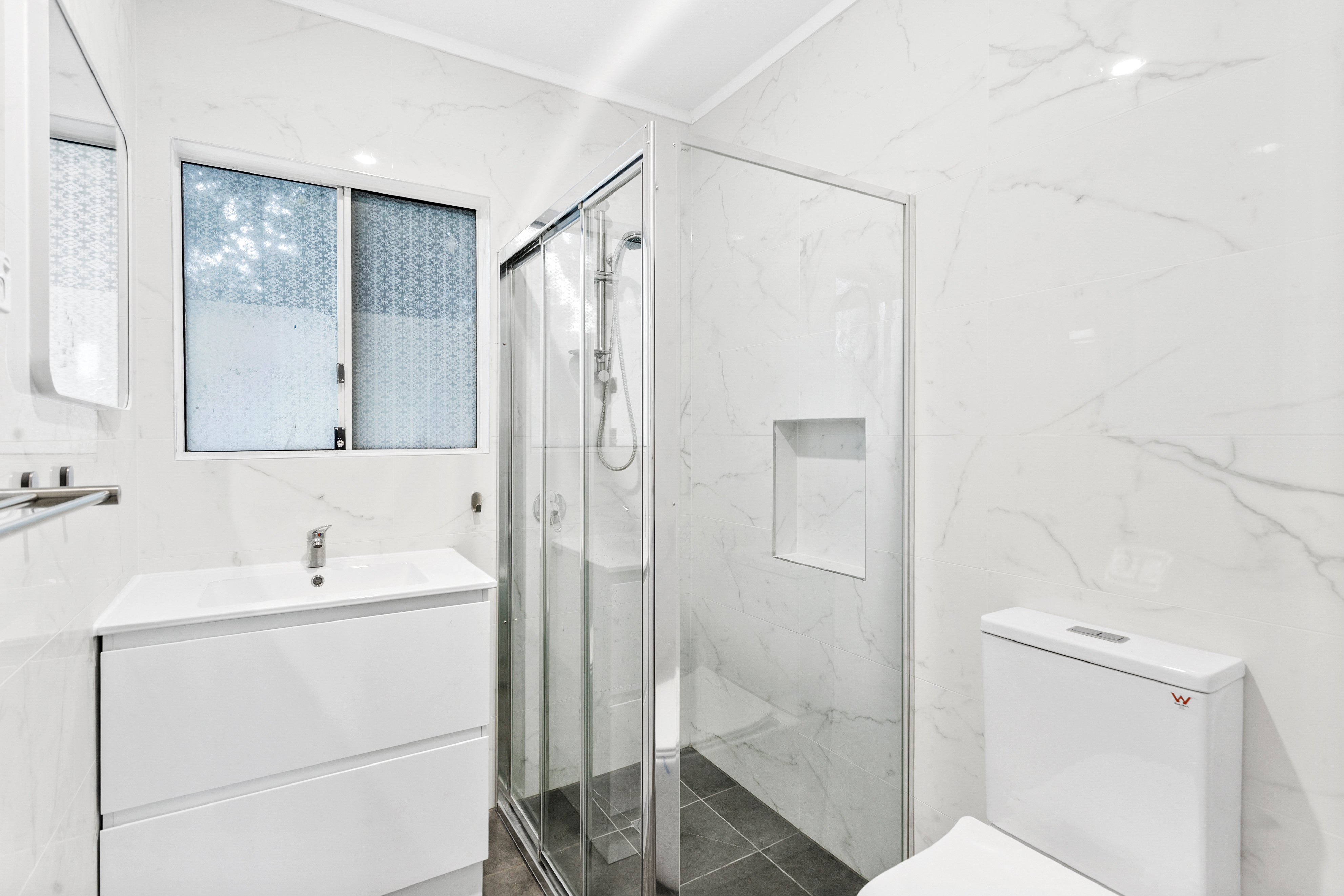 13 Carnarvon Street, Berkeley, NSW 2506 - Image 6