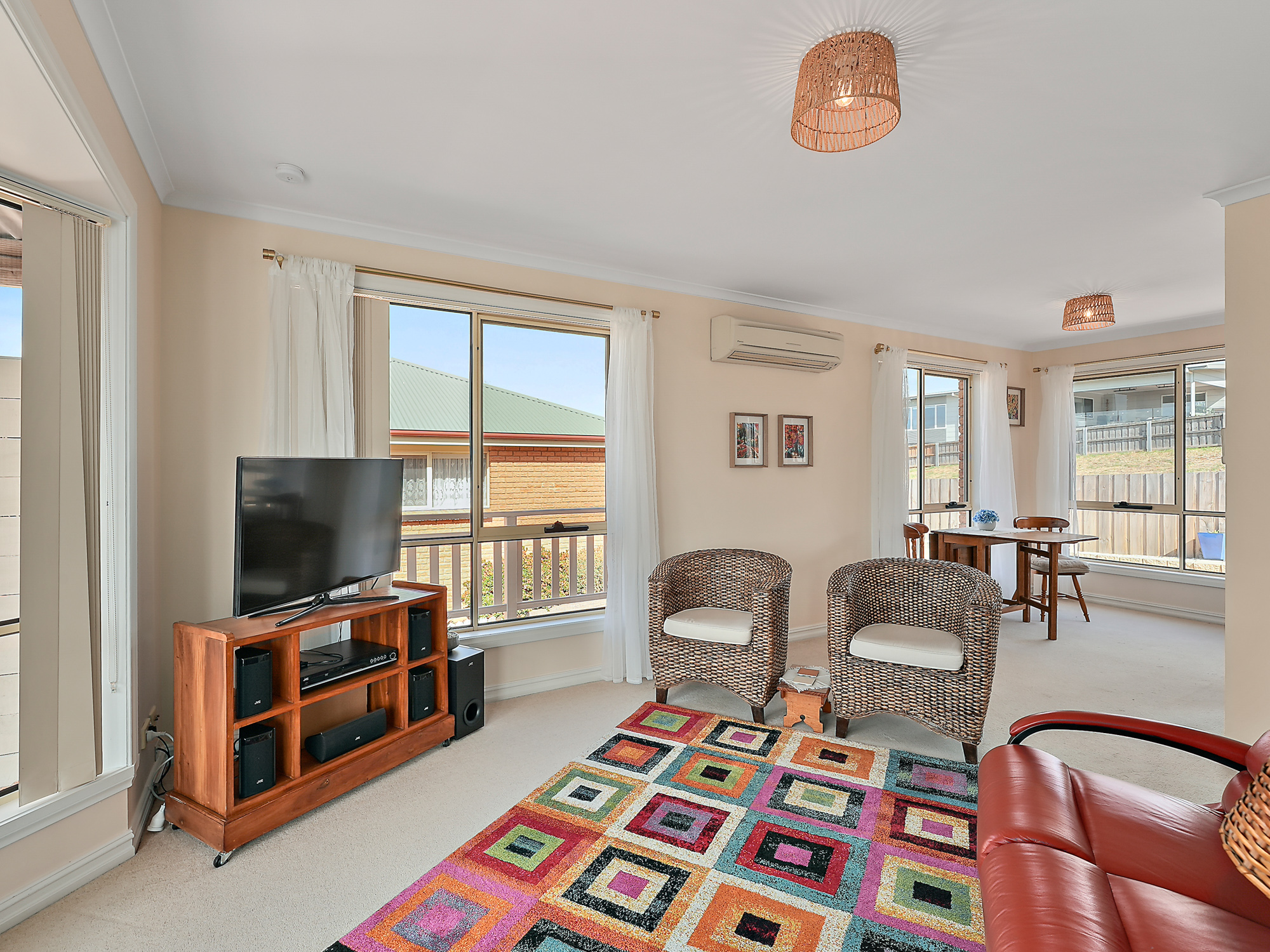 2 12 COOKS COURT, SWANSEA TAS 7190 - Image 5