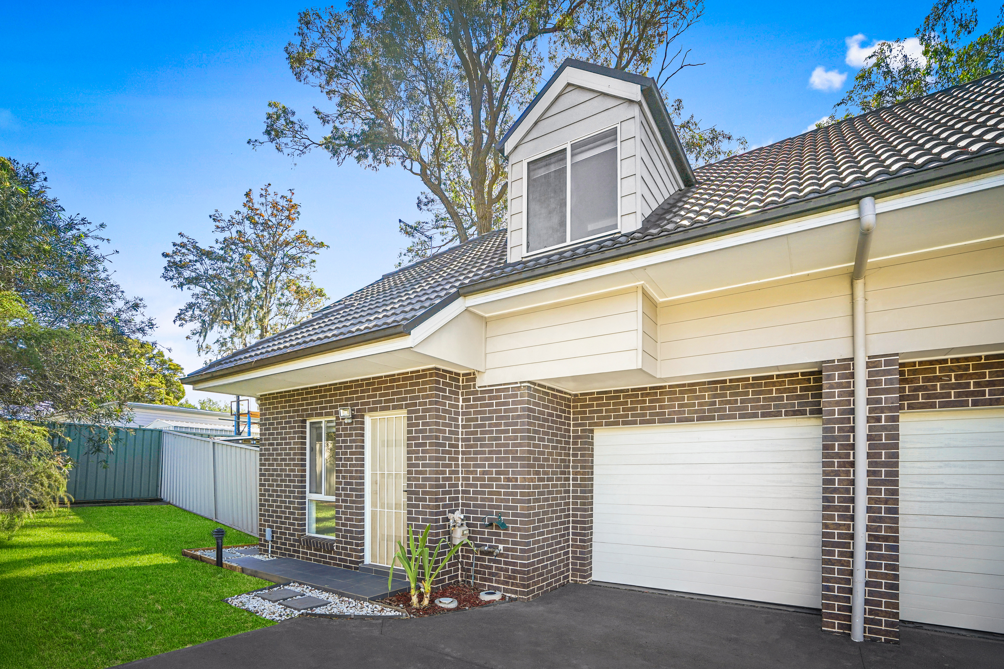 5 40 CANBERRA STREET, OXLEY PARK NSW 2760 - Image 1