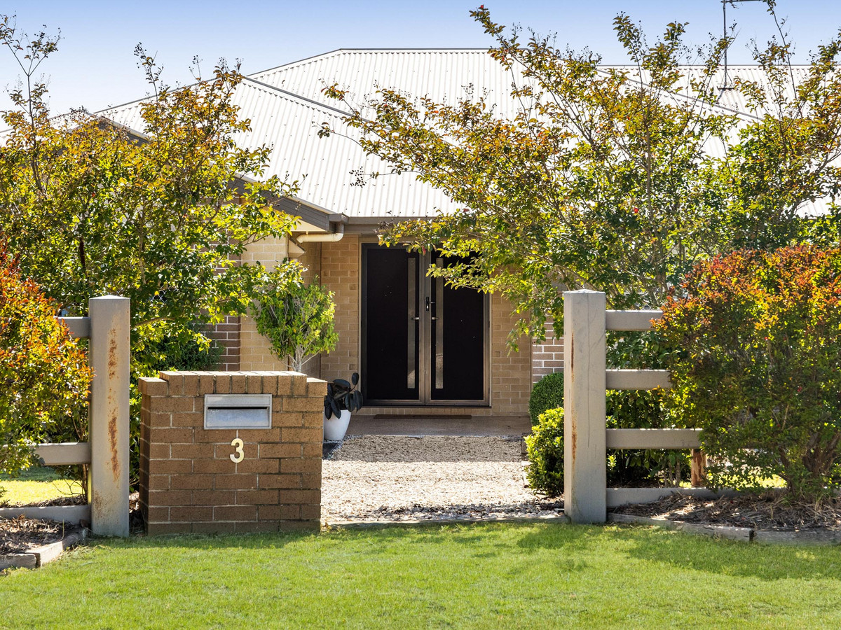 3 FRONTIER COURT, Gowrie Junction QLD 4352 - Image 2