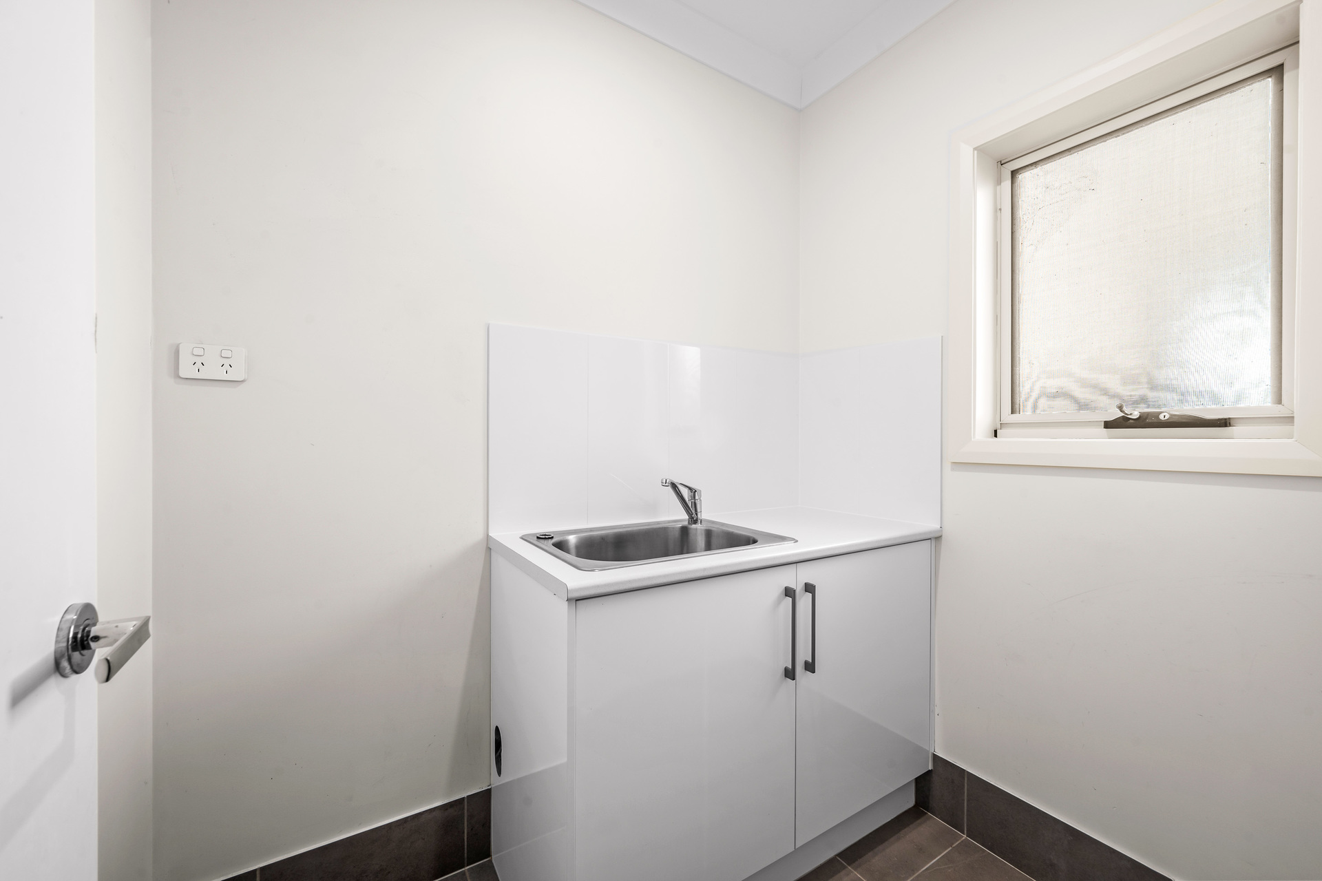 3-bedroom house at 54 Fairfax Road, Warners Bay, NSW 2282, Lake Macquarie, New South Wales