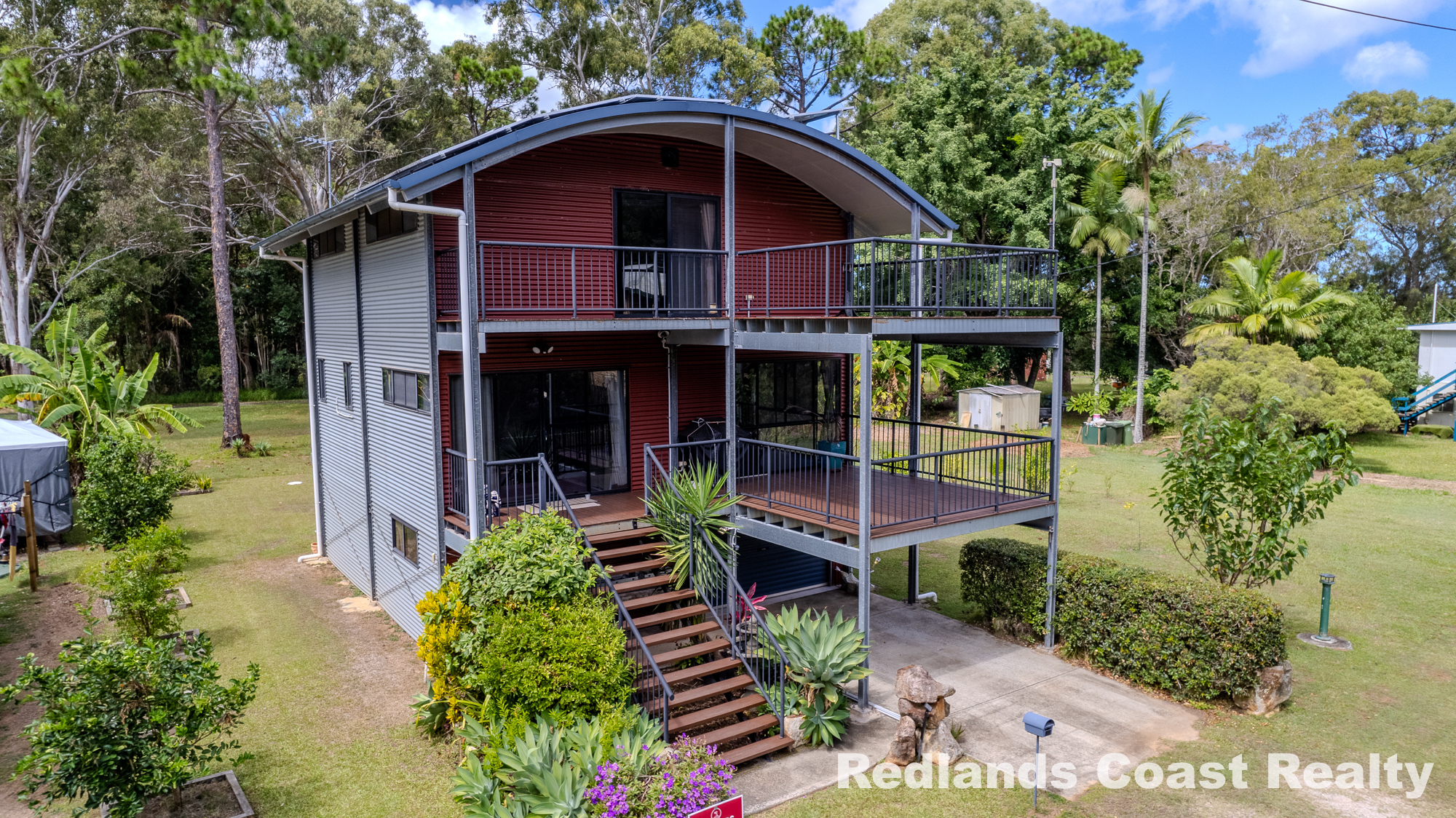 30 PAULA PARADE, Lamb Island QLD 4184 - Image 1
