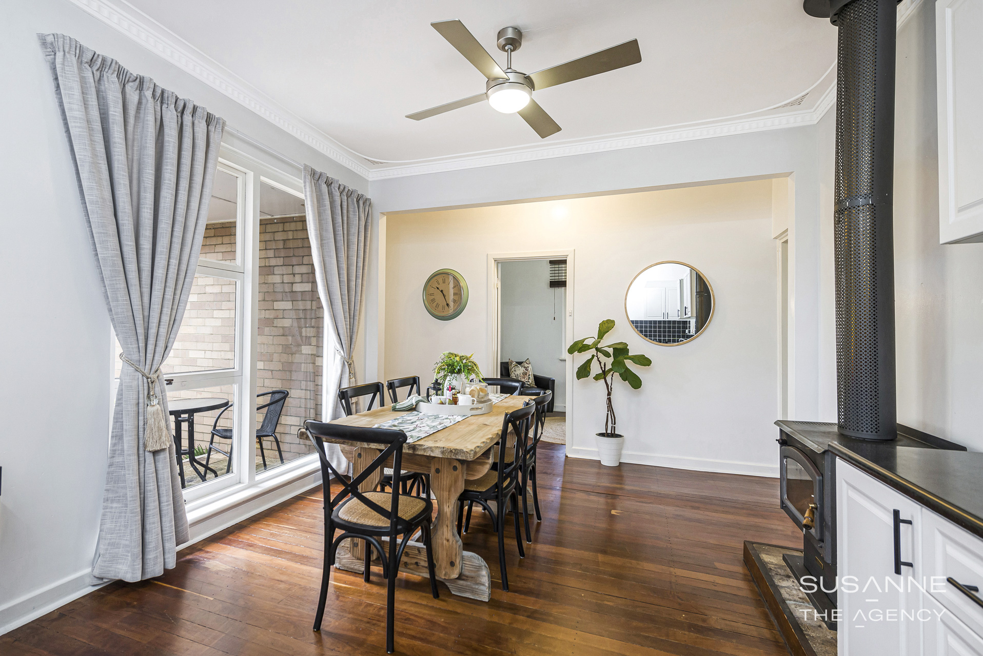 190 Grove Road, Lesmurdie, WA 6076 - Image 1