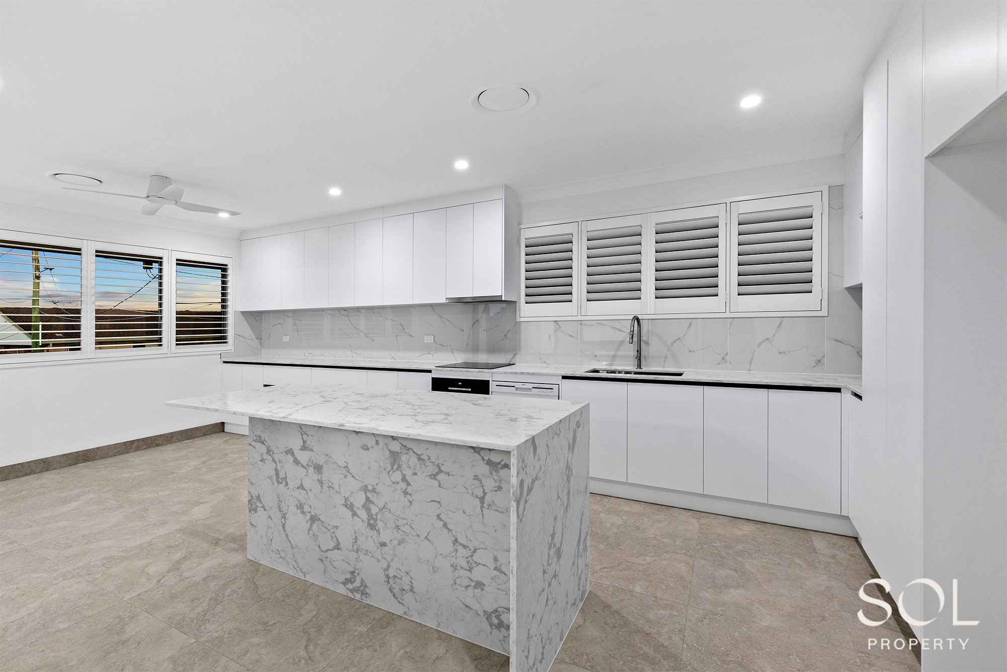 8 Hillhouse Street, Aspley, QLD 4034 - Image 3