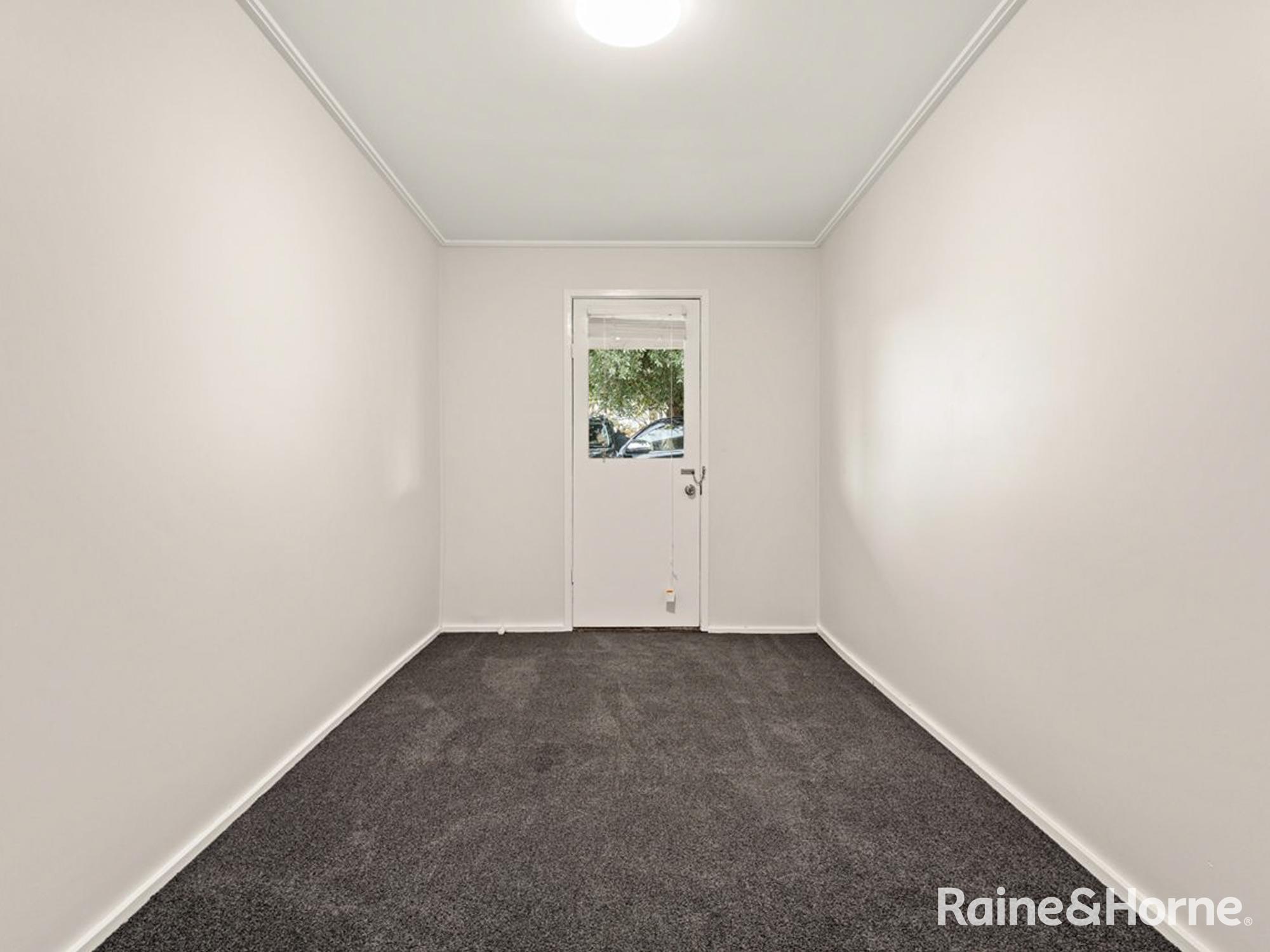 2-bedroom house at 135 Durham Street, Bathurst, NSW 2795, Bathurst, New South Wales