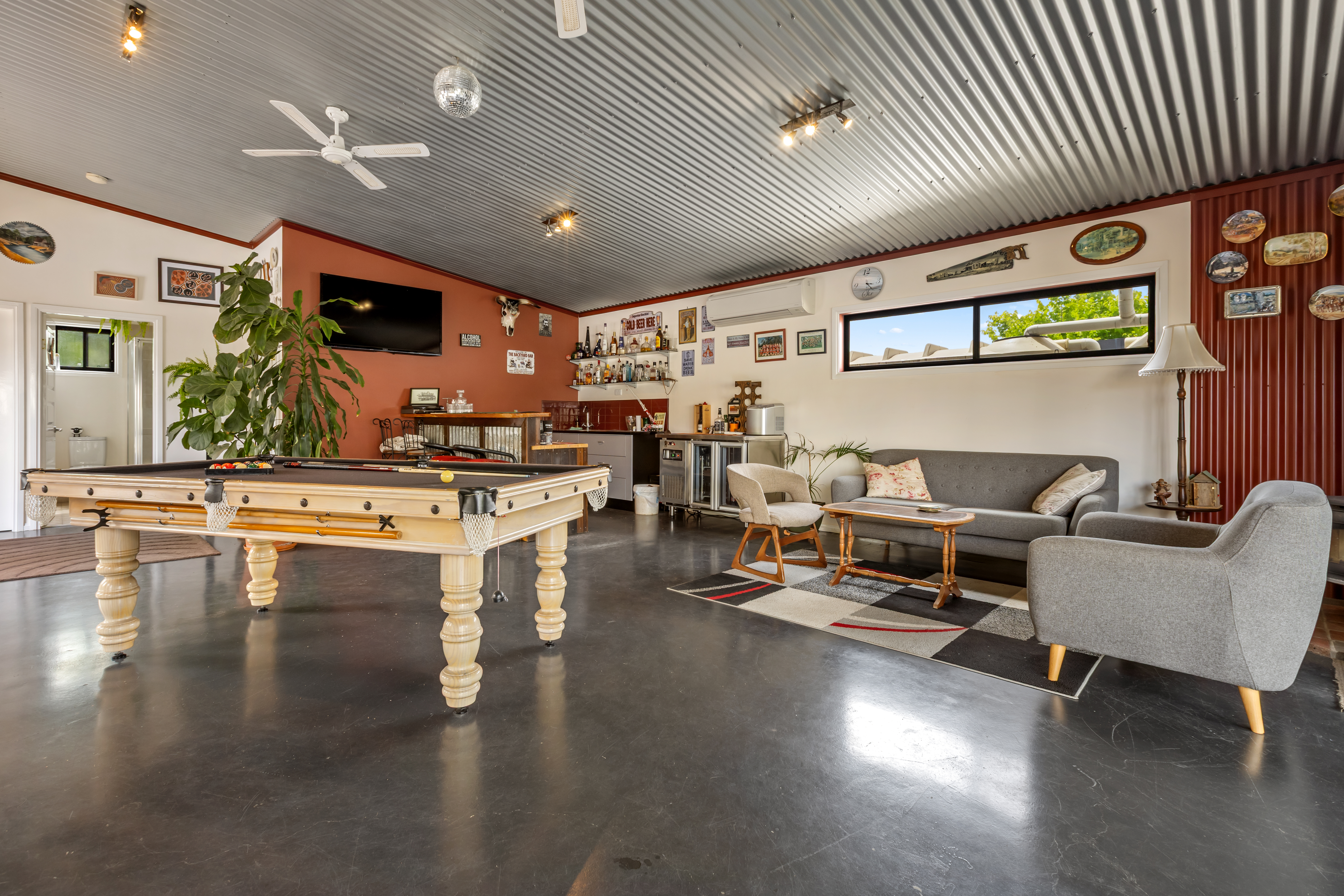 21 Spring Street, Ganmain, NSW 2702 - Image 1