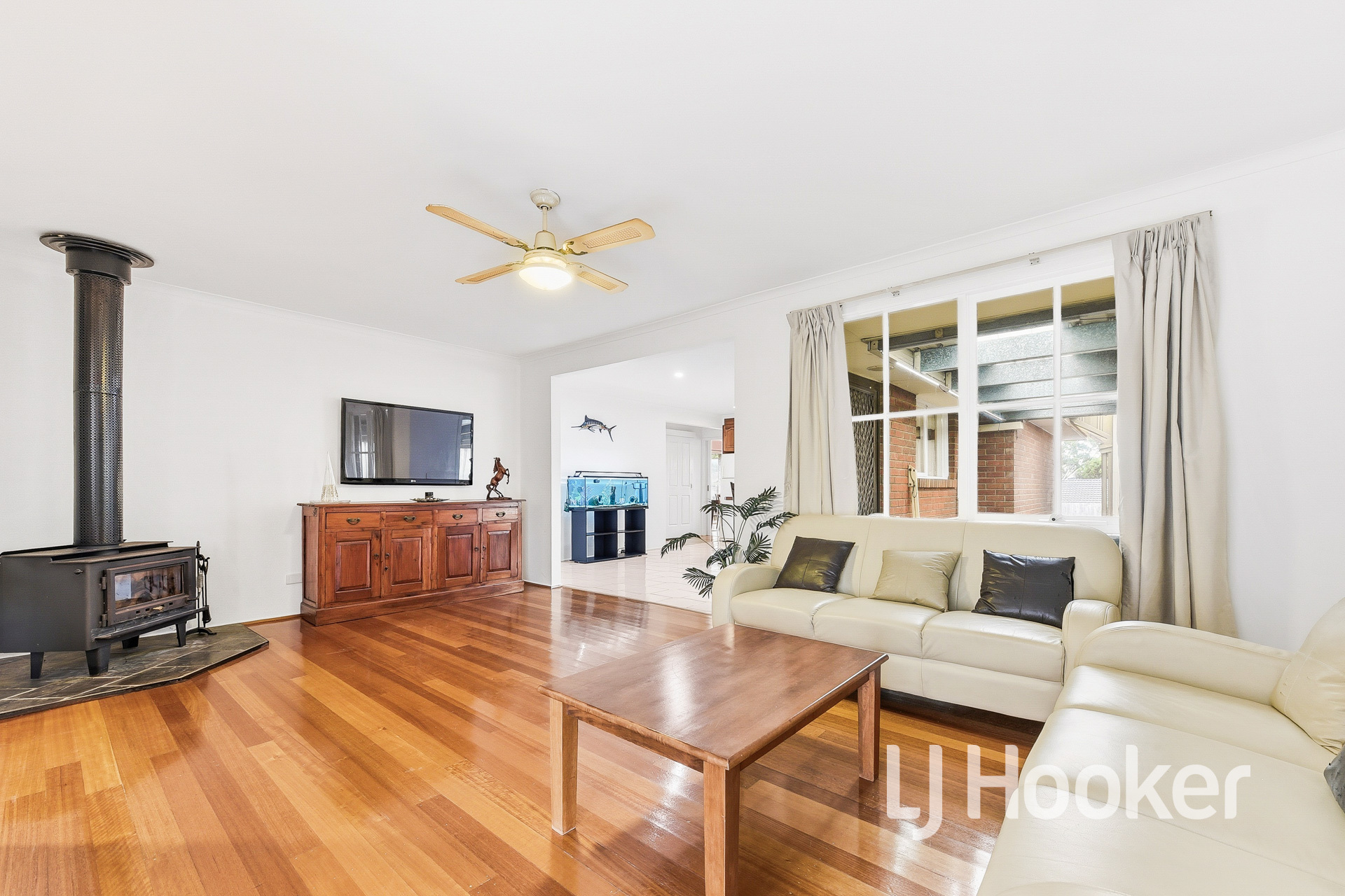 29 SAFFRON DRIVE, Hallam VIC 3803 - Image 3