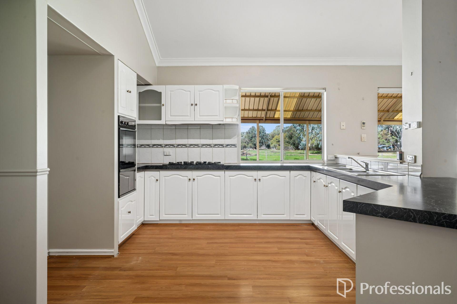 4-bedroom house at 31 Simmental Place, Oakford, WA 6121, Serpentine-Jarrahdale, Western Australia