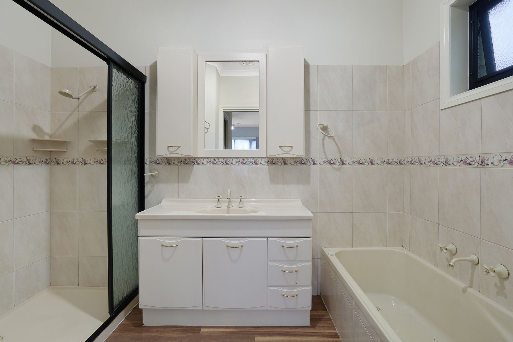 6-bedroom house at 23-25 Moe-Willow Grove Road, Willow Grove, Vic, 3825, Baw Baw, Victoria