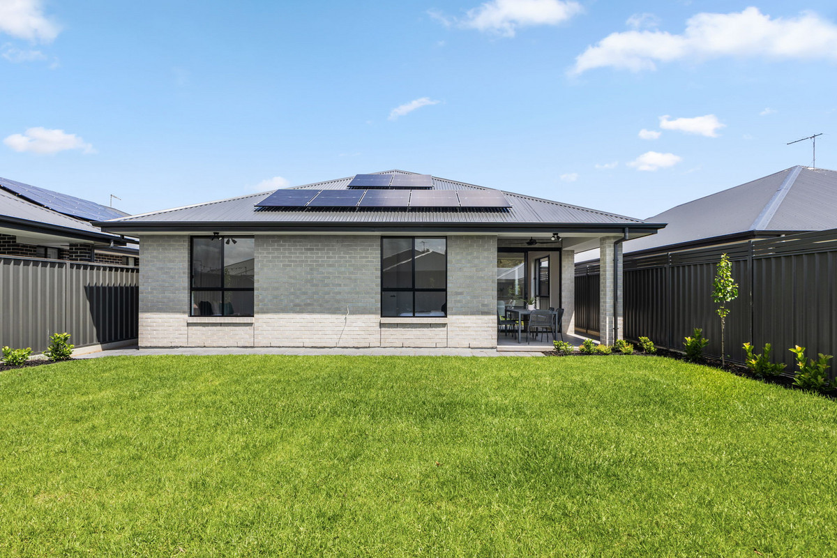 5-bedroom house at 8 Banks Street, Angle Vale, SA 5117, Playford, South Australia