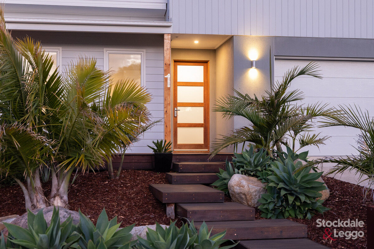 1 Bradley Court, Cowes, VIC 3922 - Image 1