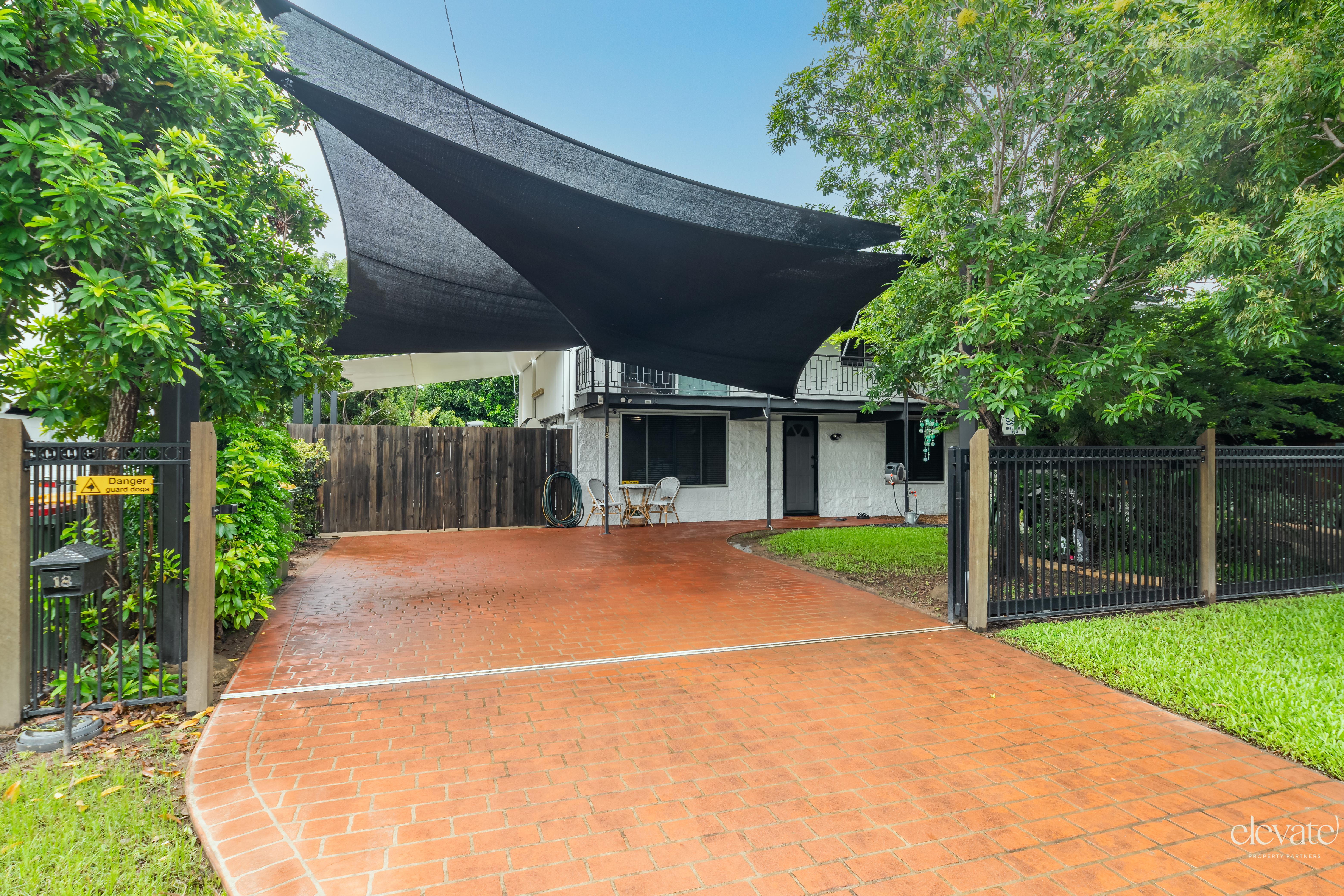 18 POINCIANA STREET, Cranbrook QLD 4814 - Image 3