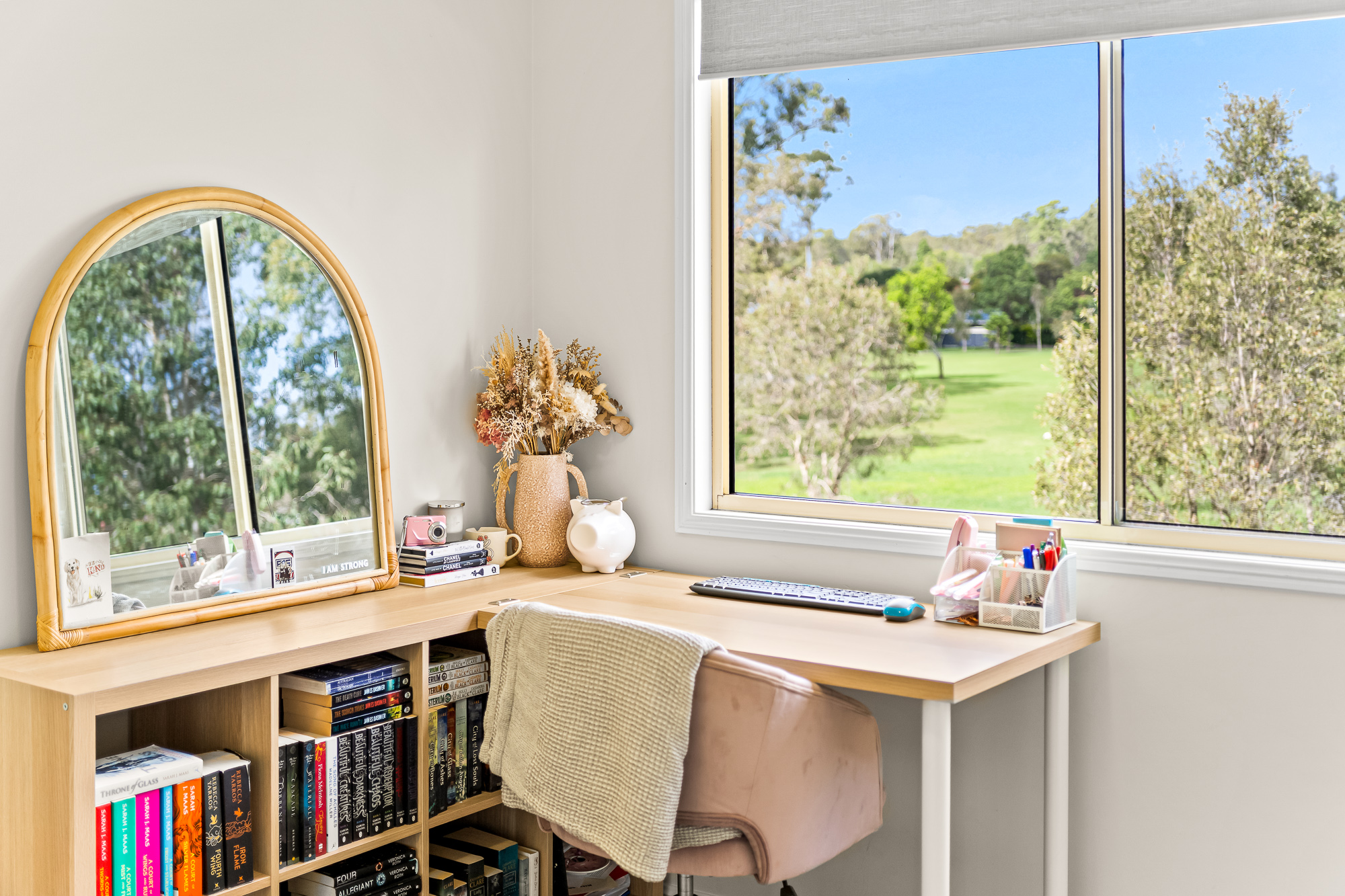 3-bedroom unit at 62 40 GLENEFER STREET, RUNCORN QLD 4113, Brisbane, Queensland