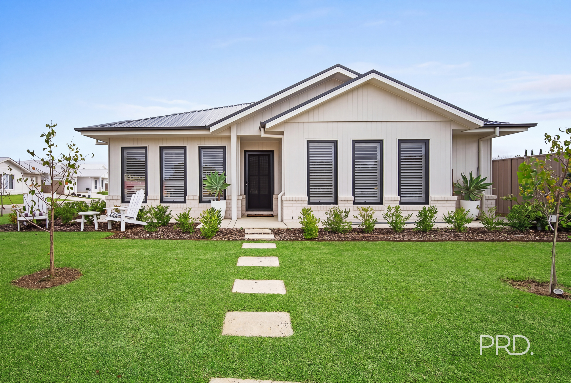 4 Paroo Place, Tatton, Nsw, 2650 - Image 1