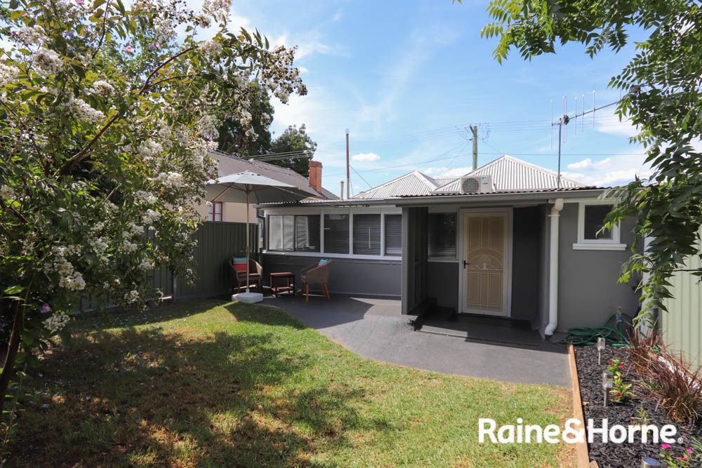 326 HOWICK STREET, Bathurst NSW 2795 - Image 2