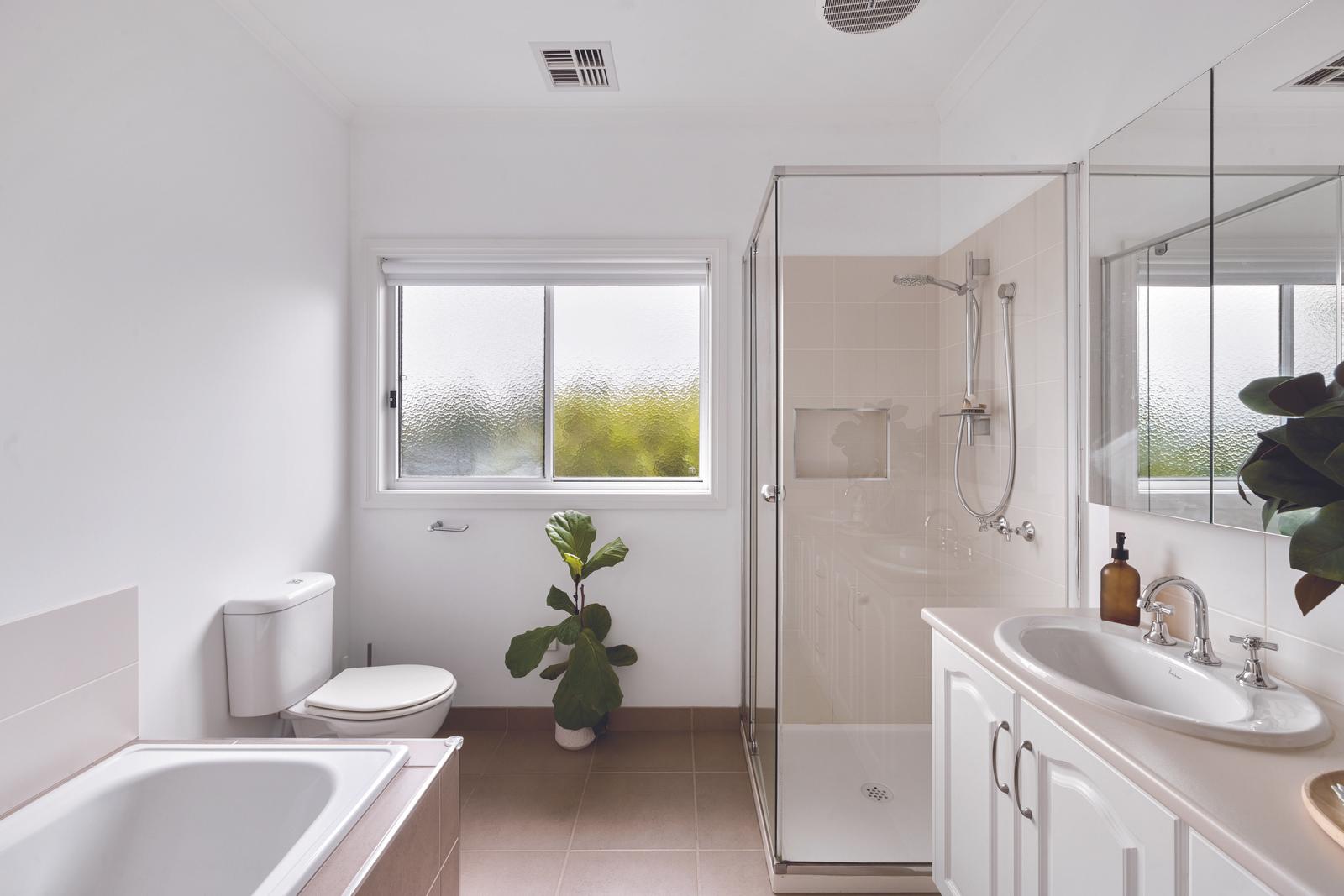 22 MADDISON AVENUE, Mount Eliza VIC 3930 - Image 8