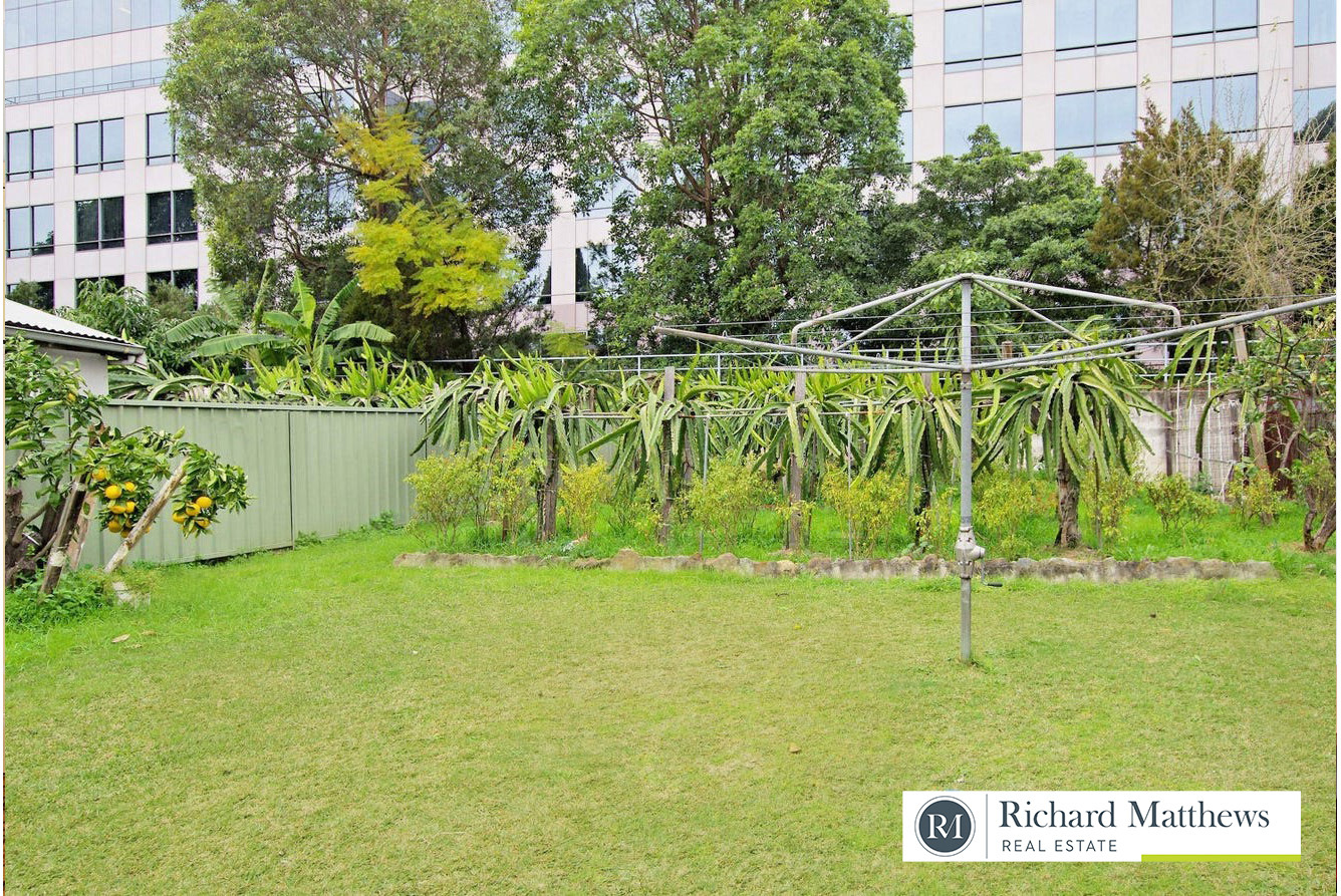 19 Bungalow Crescent, Bankstown, NSW 2200 - Image 6