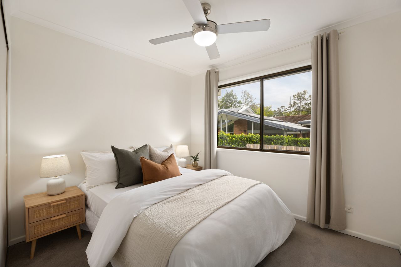 7-bedroom house at 6 MIRBELIA STREET, Kenmore Hills QLD 4069, Brisbane, Queensland