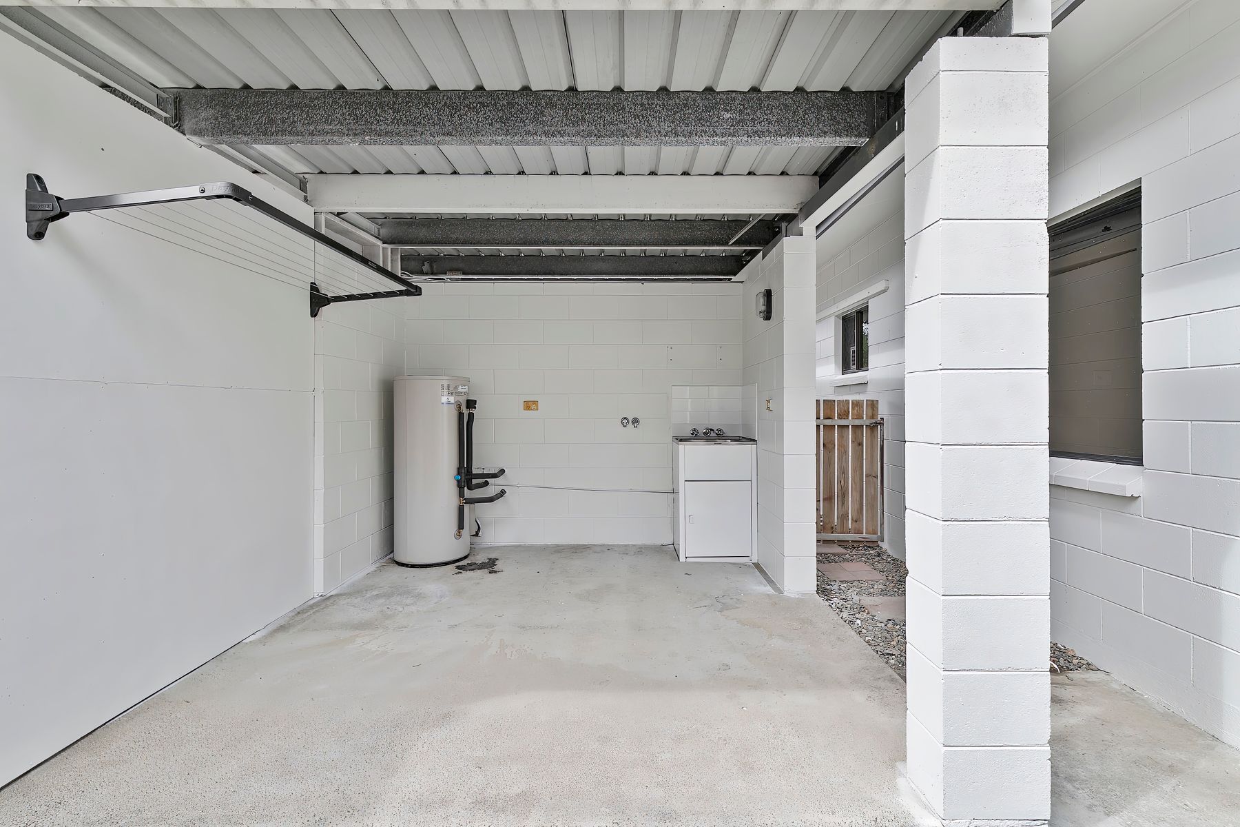2-bedroom unit at 1 1 SEARY CLOSE, WHITFIELD QLD 4870, Cairns, Queensland