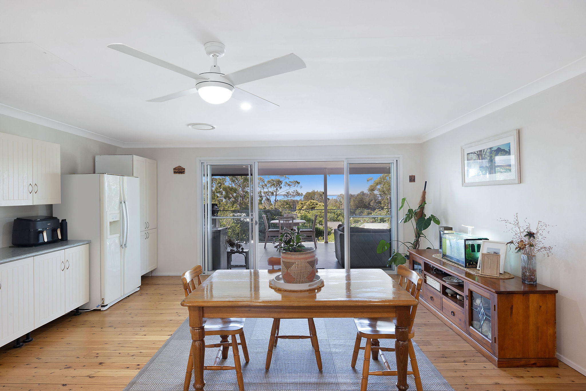 20 DONEGAL ROAD, Berkeley Vale NSW 2261 - Image 4