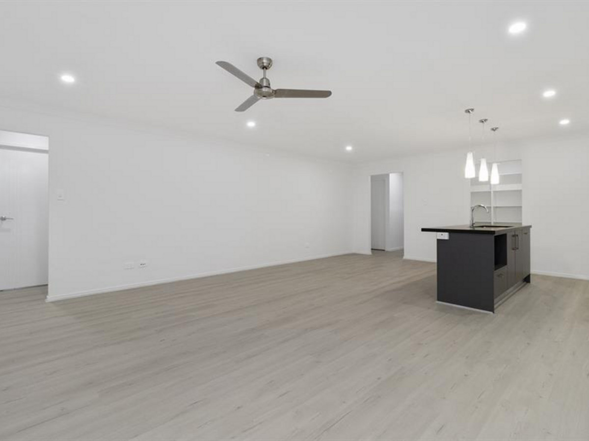 74 Bayswood Circuit, Redland Bay, QLD 4165 - Image 4