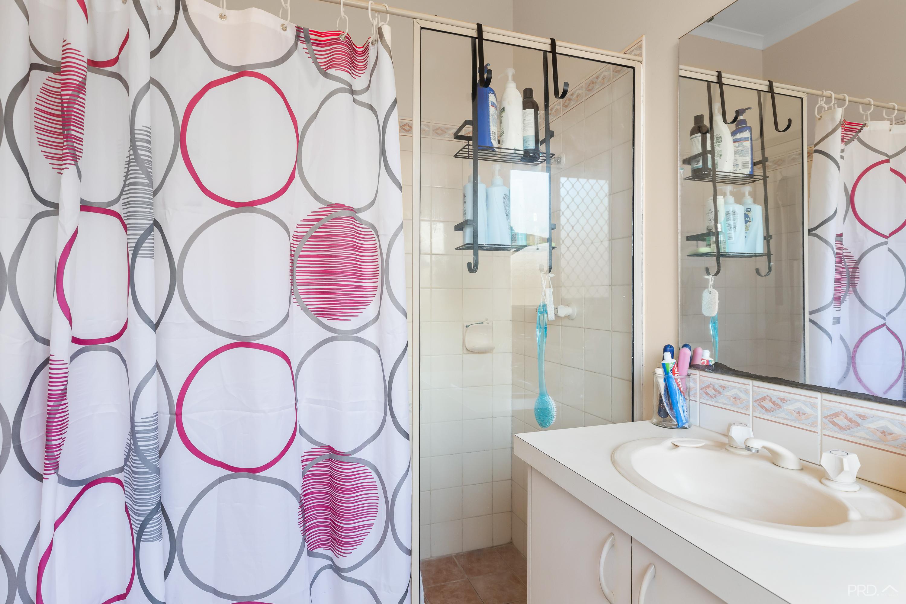 5 Manado Court, Cable Beach, WA 6726 - Image 1