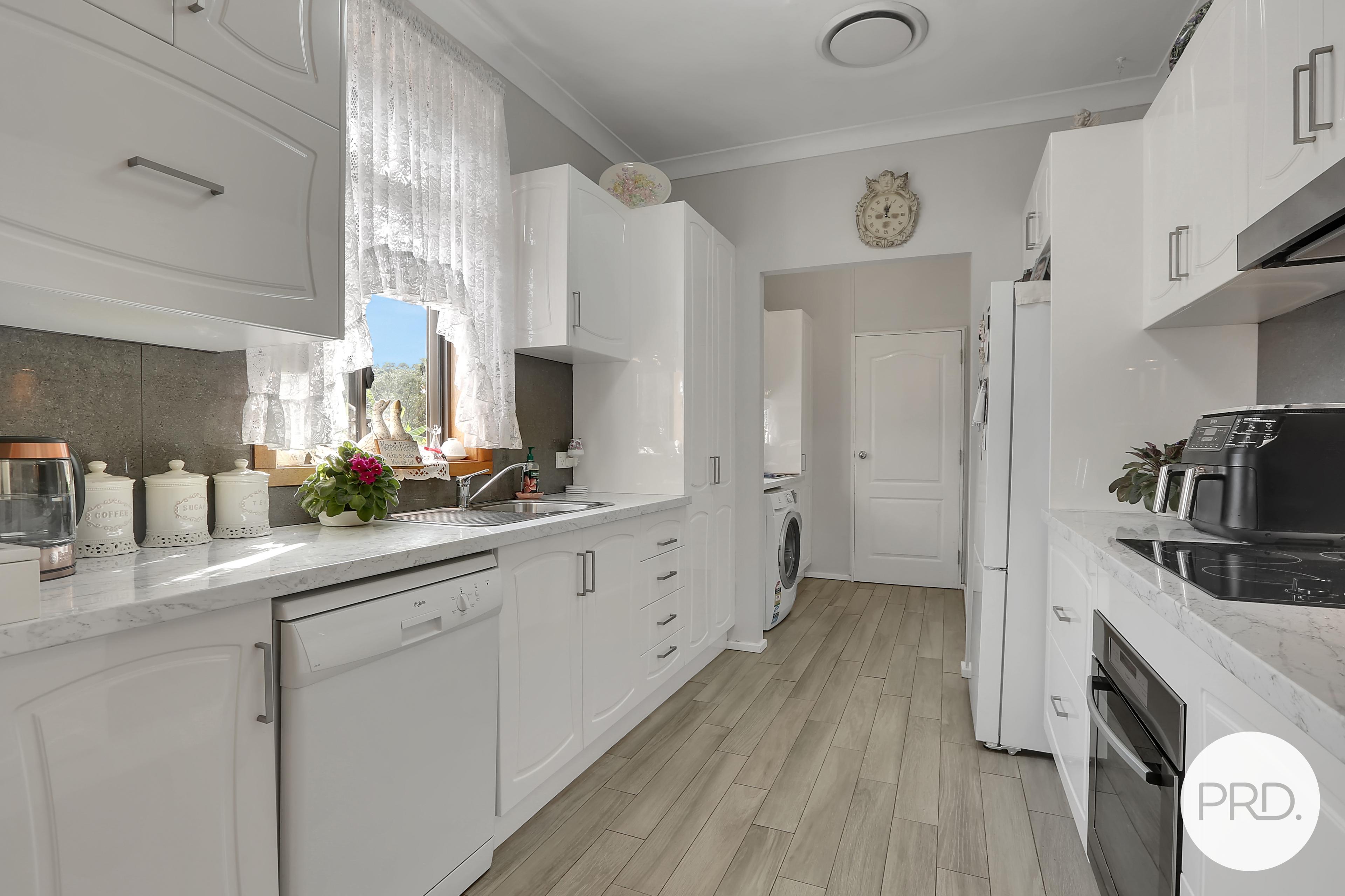 17 Kelly Street, Berkeley, NSW 2506 - Image 3