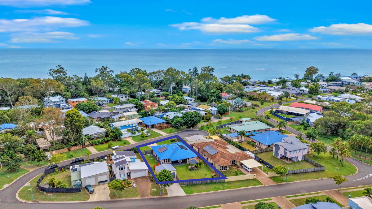 5 MARK AVENUE, Toogoom QLD 4655 - Image 1