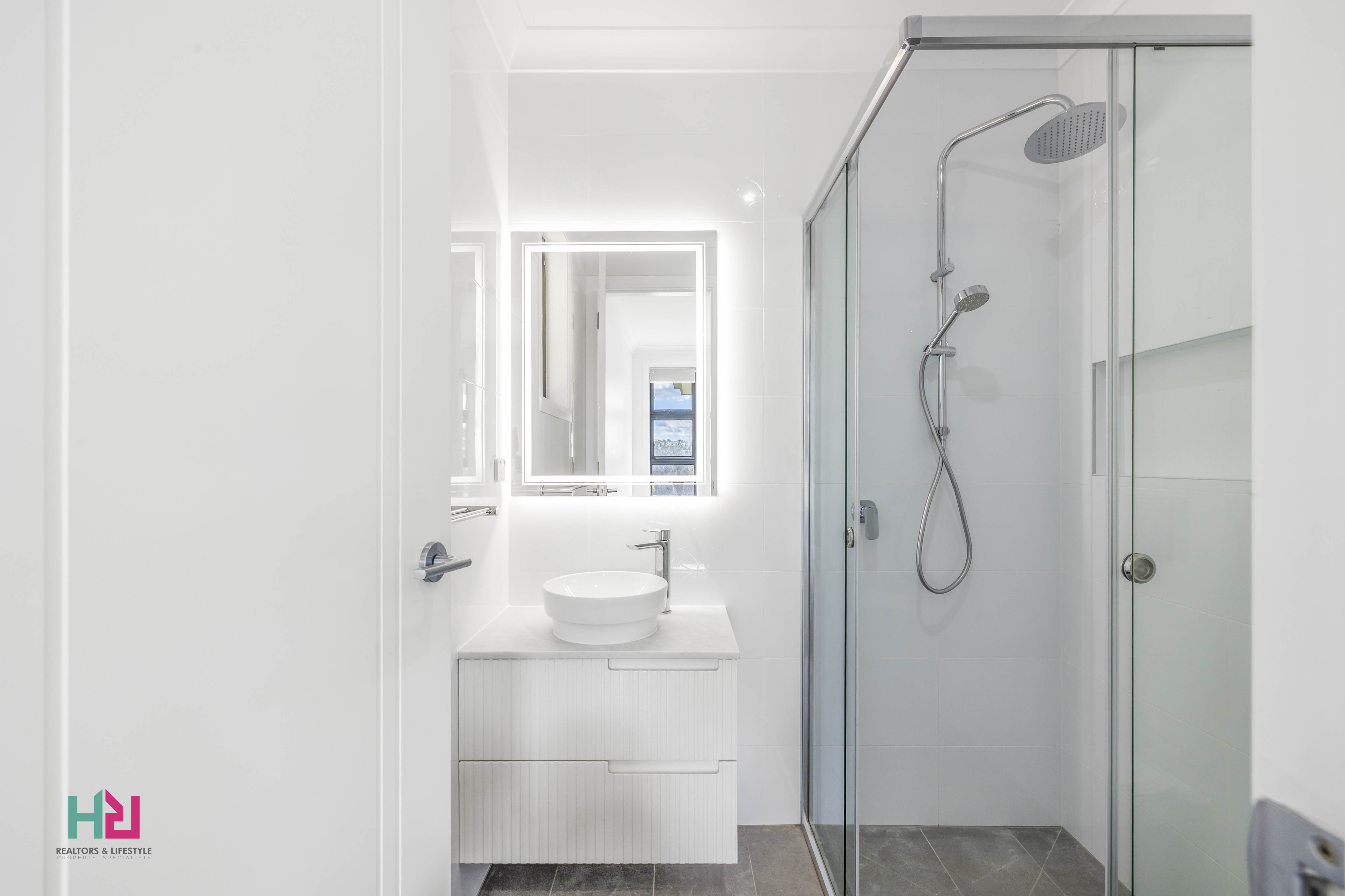 4-bedroom house at 6 Amber Grove, South Bowenfels, NSW 2790, Lithgow, New South Wales