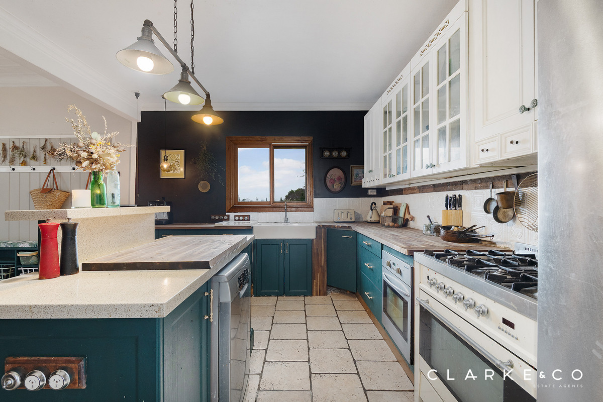 61 New England Highway, Maitland, NSW 2320 - Image 1