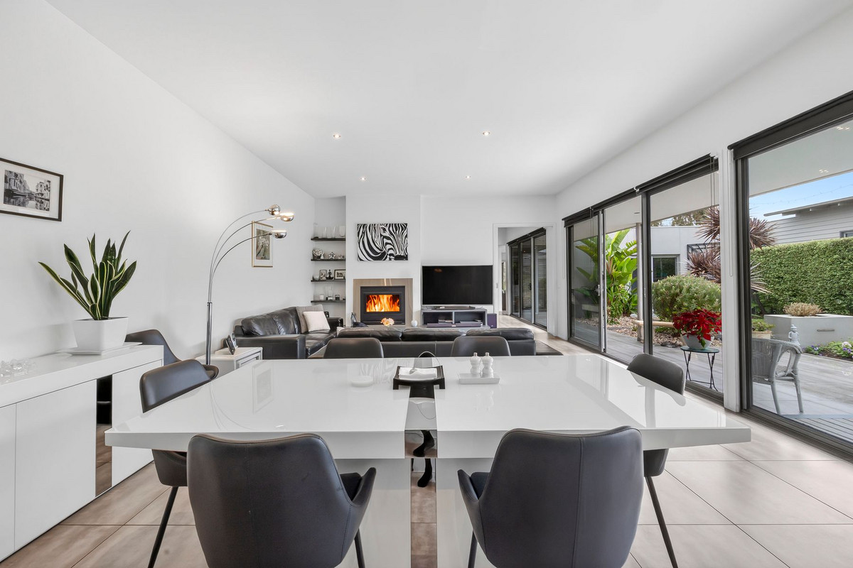 14 HEADLAND DRIVE, Torquay VIC 3228 - Image 5