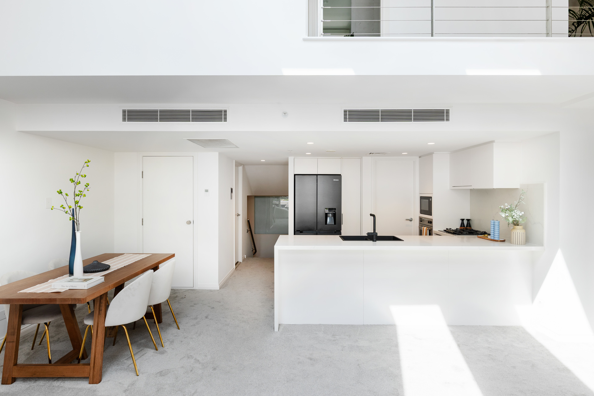 507/6E Cowper Wharf Roadway, Woolloomooloo, NSW 2011 - Image 4