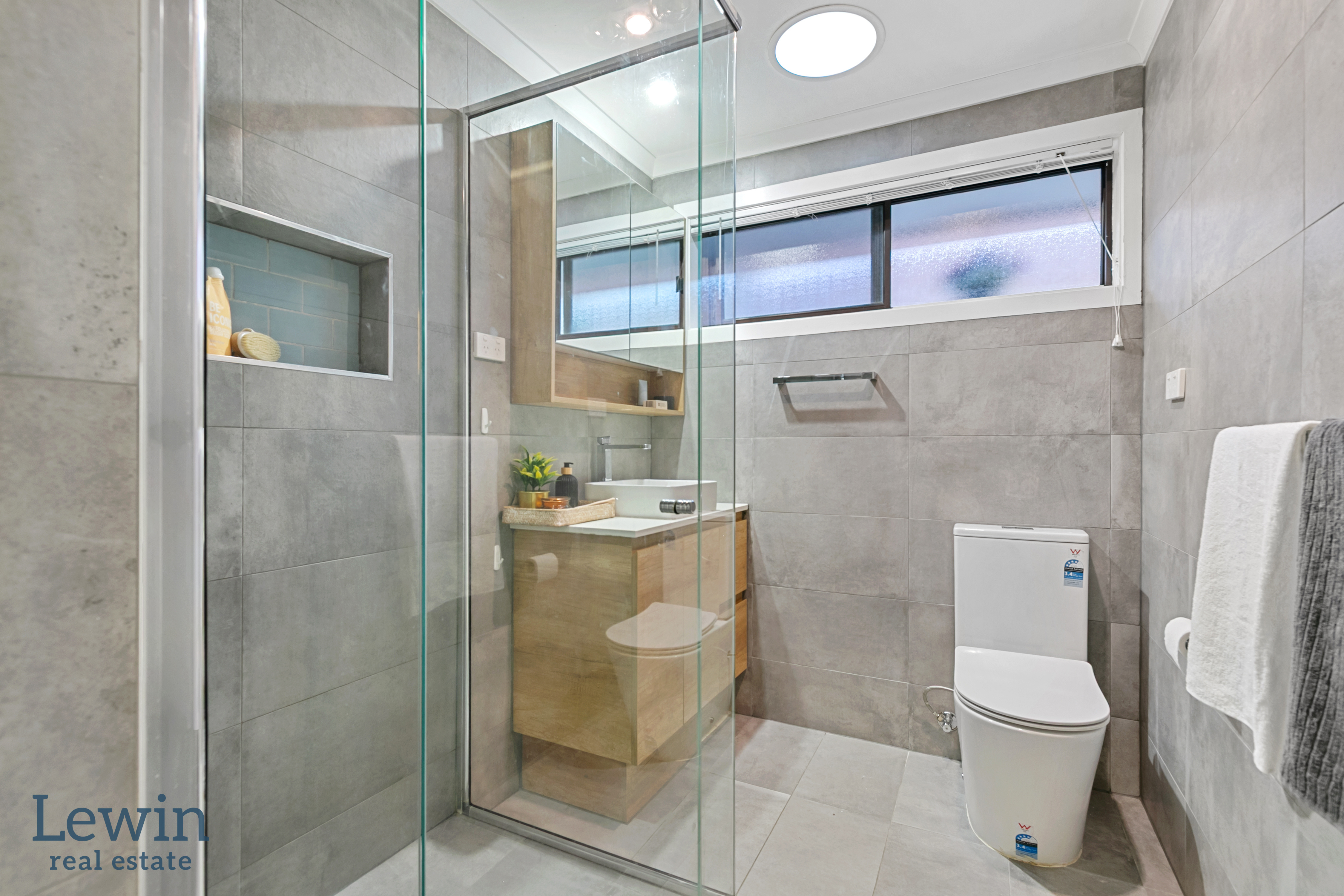 2-bedroom unit at 4/407 Nepean Highway, Mordialloc, VIC 3195, , Victoria