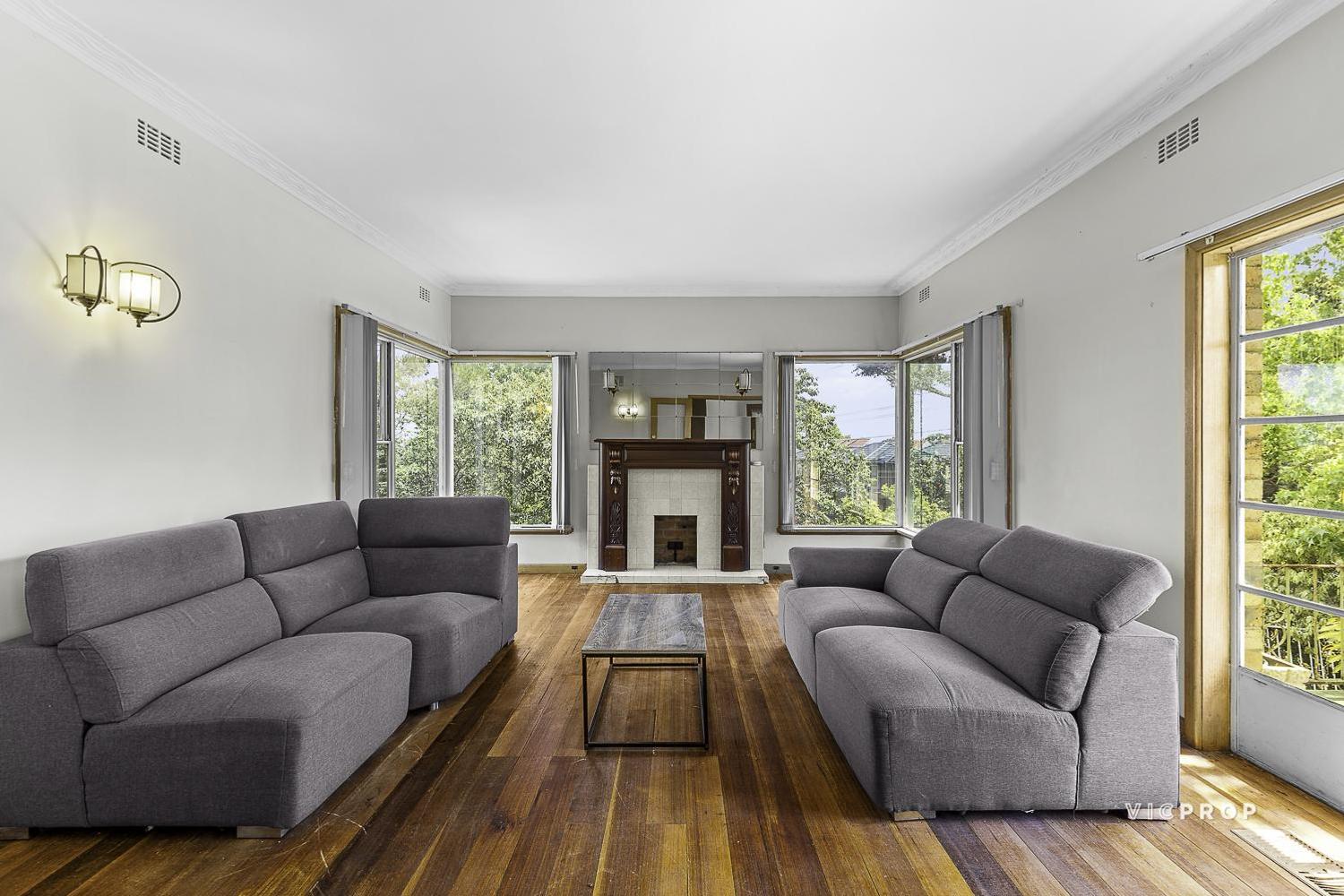 392 UPPER HEIDELBERG ROAD, Ivanhoe VIC 3079 - Image 2