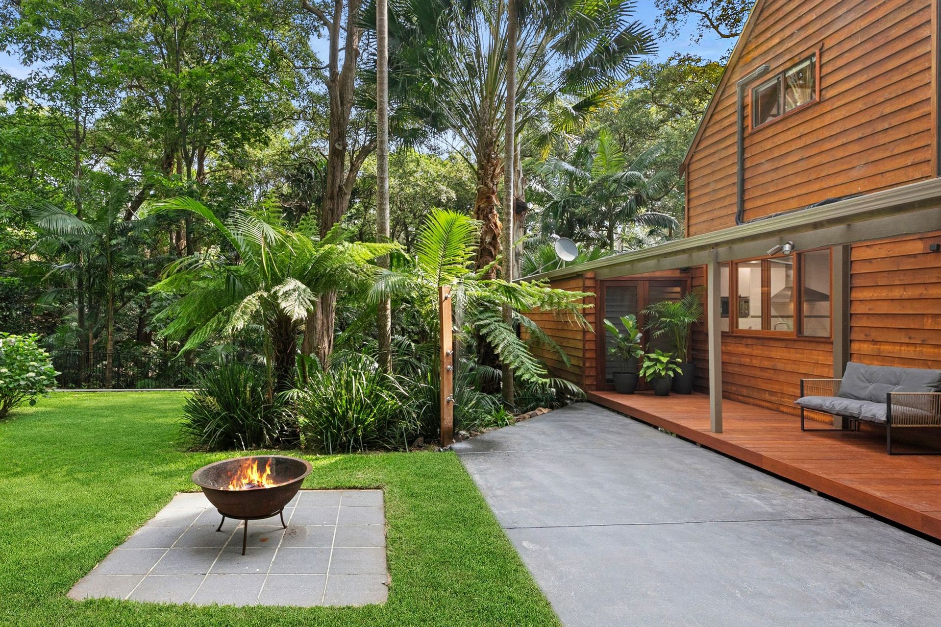 4-bedroom house at 5 Old Coast Road, Stanwell Park, NSW 2508, Wollongong, New South Wales