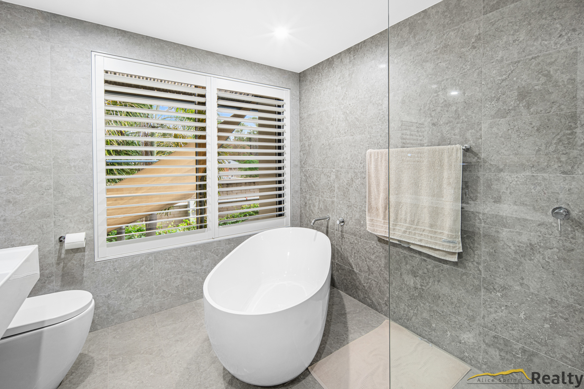 3-bedroom unit at 2/1A Mills Street, East Side, Nt, 0870, Alice Springs, Northern Territory