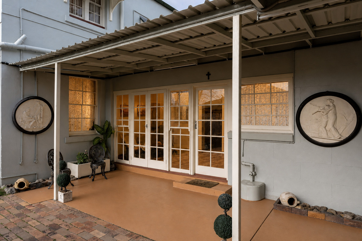 7-bedroom house at 1 Burnett Street, West Ipswich QLD 4305, Ipswich, Queensland