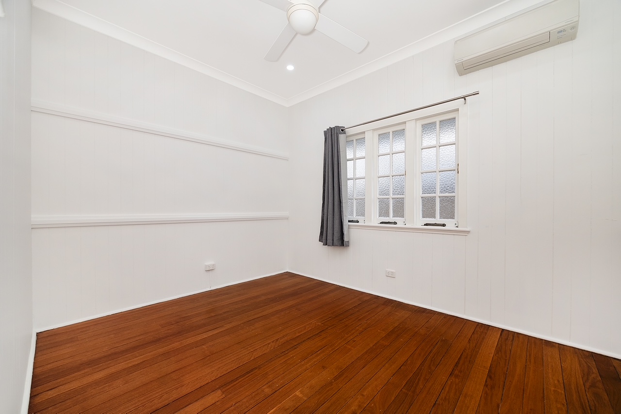 17 HAWKEN DRIVE, St Lucia QLD 4067 - Image 1