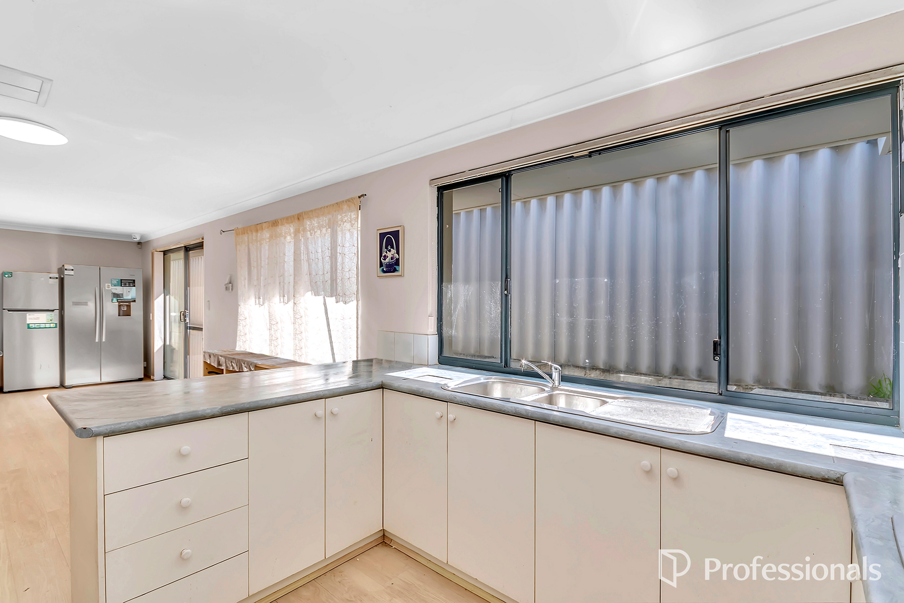 47 Riverview Road, East Victoria Park, WA 6101 - Image 1